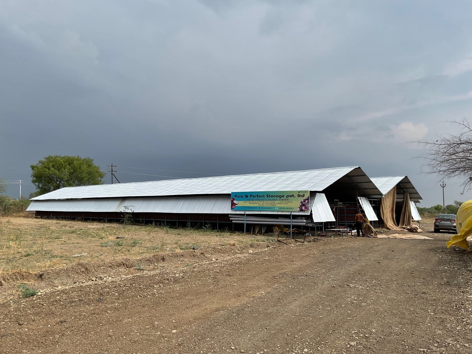 Contributing to agricultural development in Uttar Pradesh, our cold storage facilities offer reliable solutions for diverse crops and food products.